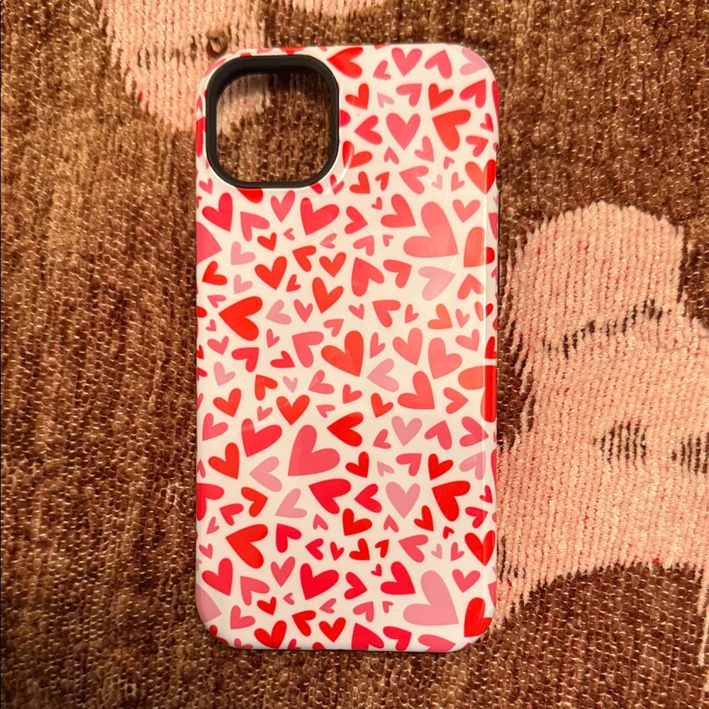 Heart Pattern Phone Case - Pink and Red. CASELY. iPhone 15 plus.